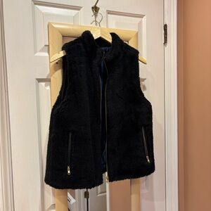 J. Crew Plush Fleece Excursion Vest in Black - Size Small